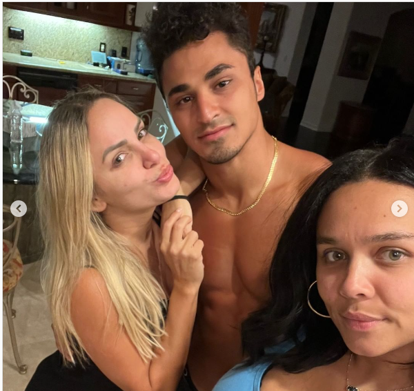 RealityBBQ #BB28 tweet media