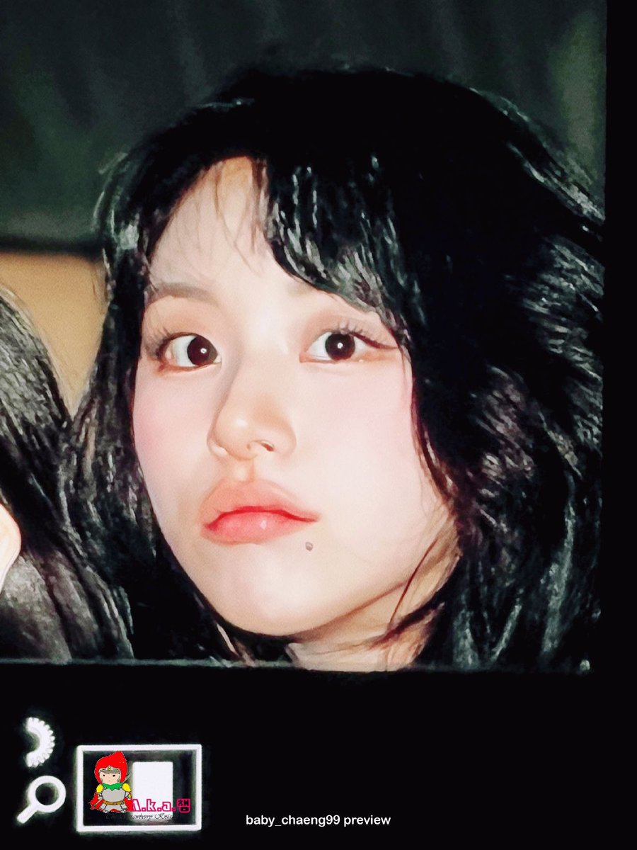 baby_chaeng99's tweet photo. 🍓딸기공주님🍓챙이🍓
220901

채영아💕
채영 찾아 삼만맄ㅋㅋ

#트와이스  #twice  #채영 #chaeyoung #チェヨン #preview https://t.co/xO1hElIshN