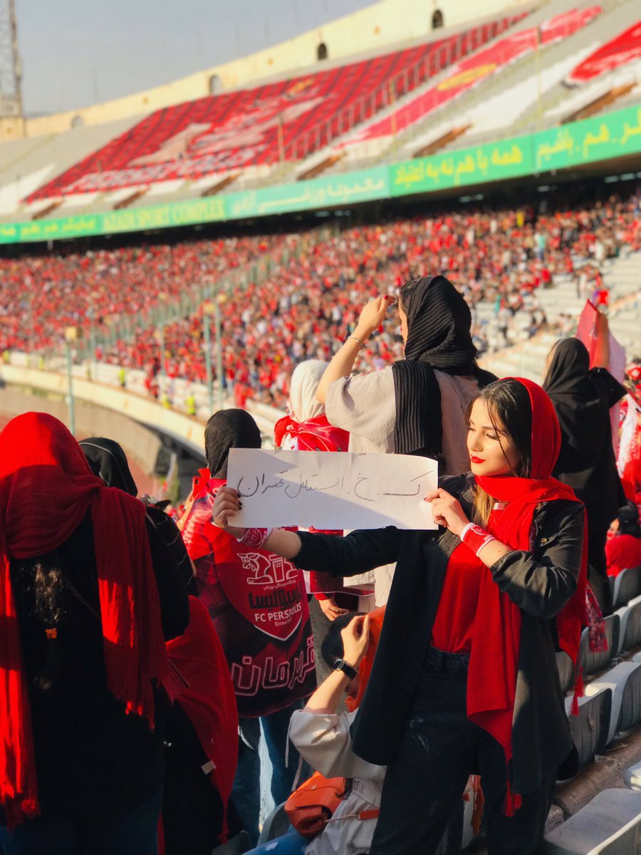 mamad1_kh's tweet photo. شعور اگه عکس بود VS فقر شعور به روایت تصویر https://t.co/exLuxjgPj9