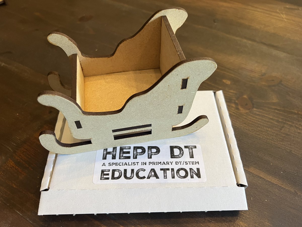 heppdt's tweet photo. We said we were going global… and within 2 hours of launching our mini slot together Santa sleighs, we’re shipping to 🇦🇺! OMG! #designtechnology #slottogether #lasercut #smallbusiness #goinginternational https://t.co/wkMr9Wq16l