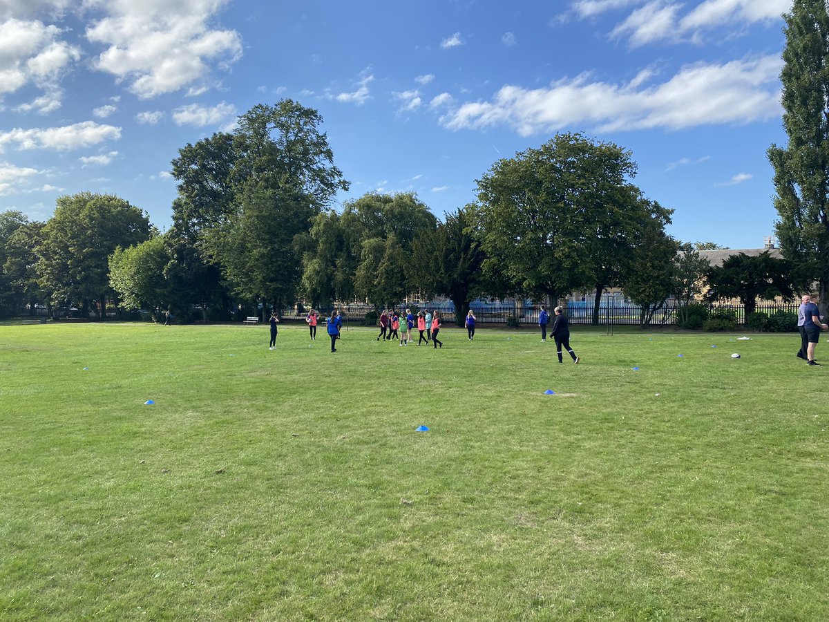 Dalziel Rugby Development (@dalzielrugbydo) on Twitter photo Some fun in the sun at the new seasons after school club at <a href="/DalzielHigh/">Dalziel High School</a>! Boys and Girls from S1/2 showing off some rugby skills with coaches from <a href="/DalzielRugby/">Dalziel RFC</a>! #rugby #GNRugby School π€ Club Some fun in the sun at the new seasons after school club at <a href="/DalzielHigh/">Dalziel High School</a>! Boys and Girls from S1/2 showing off some rugby skills with coaches from <a href="/DalzielRugby/">Dalziel RFC</a>! #rugby #GNRugby School π€ Club