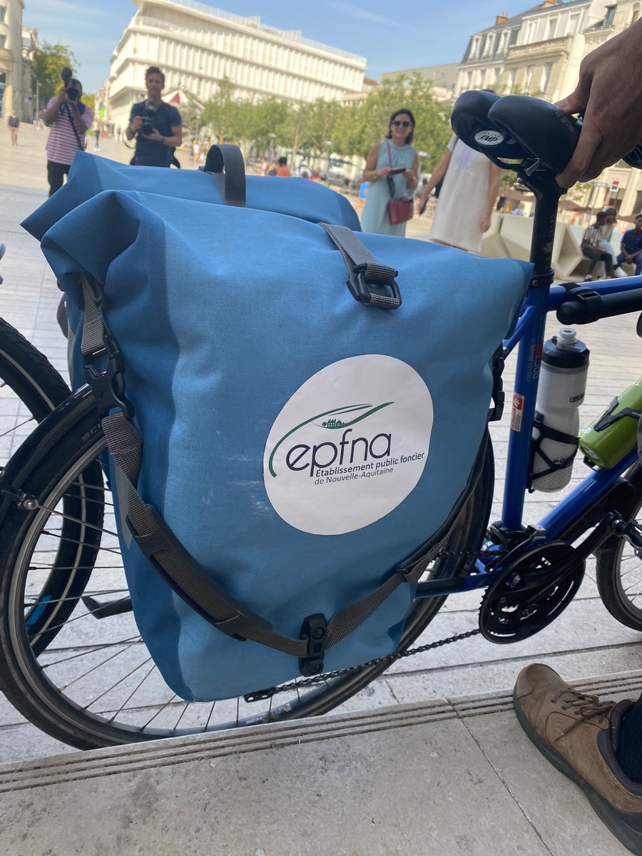 🇵🇹 Le Défi #Coïmbra continue !
Objectif : Rejoindre notre ville jumelle portugaise de la manière la + écologique possible.
Après plusieurs équipes cet été, c’est aujourd’hui Kévin &amp; Virginie qui se lancent pour un trajet inédit de 1440km 💯% vélo ! 
Avec le soutien de l’<a href="/Epfna/">Établissement public foncier de Nouvelle-Aquitaine</a> 🙏