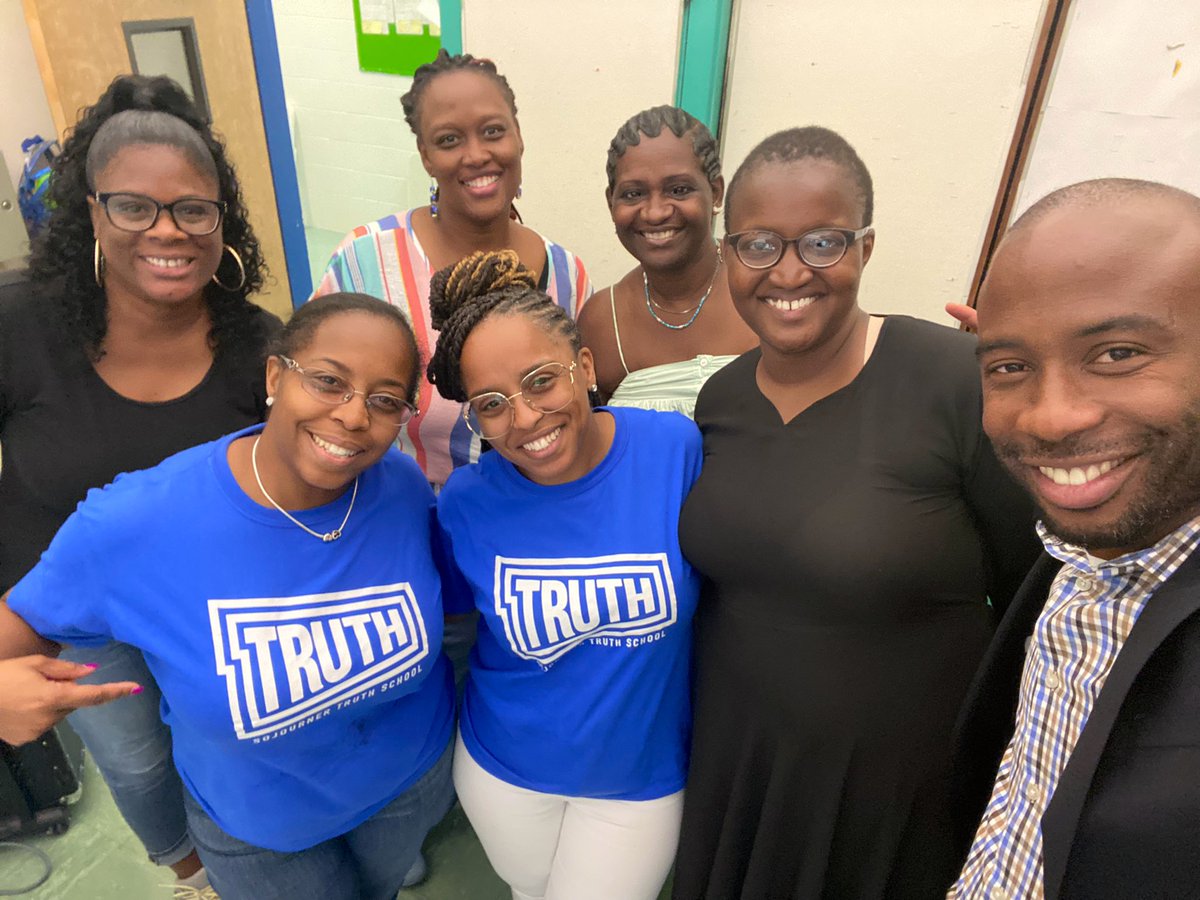 APWILLIAMS149's tweet photo. SoTro @Sotru0 Back to School Carnival Event” @kamar_samuels @ladyz267 https://t.co/Nv8OF9jjbu