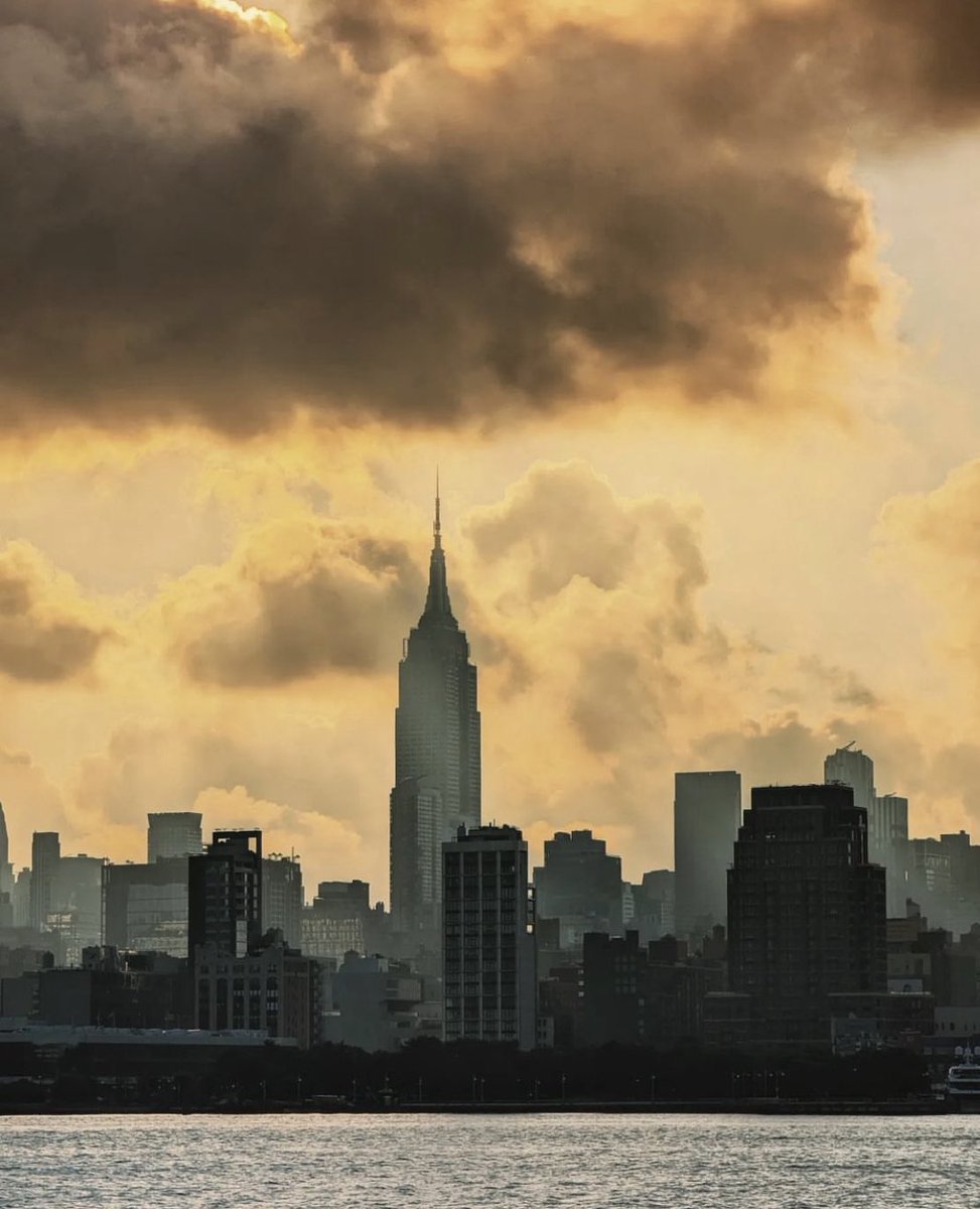 #NYC

📷 Michele Palazzo