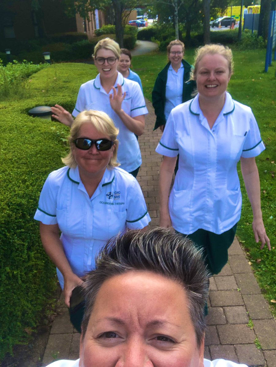 #AHPsActive ending the challenge with a team walk around the hospital at lunch time enjoying the sunshine good daily habit😎. #WeActiveChallenge <a href="/WeAHPs/">WeAHPs 💙</a>