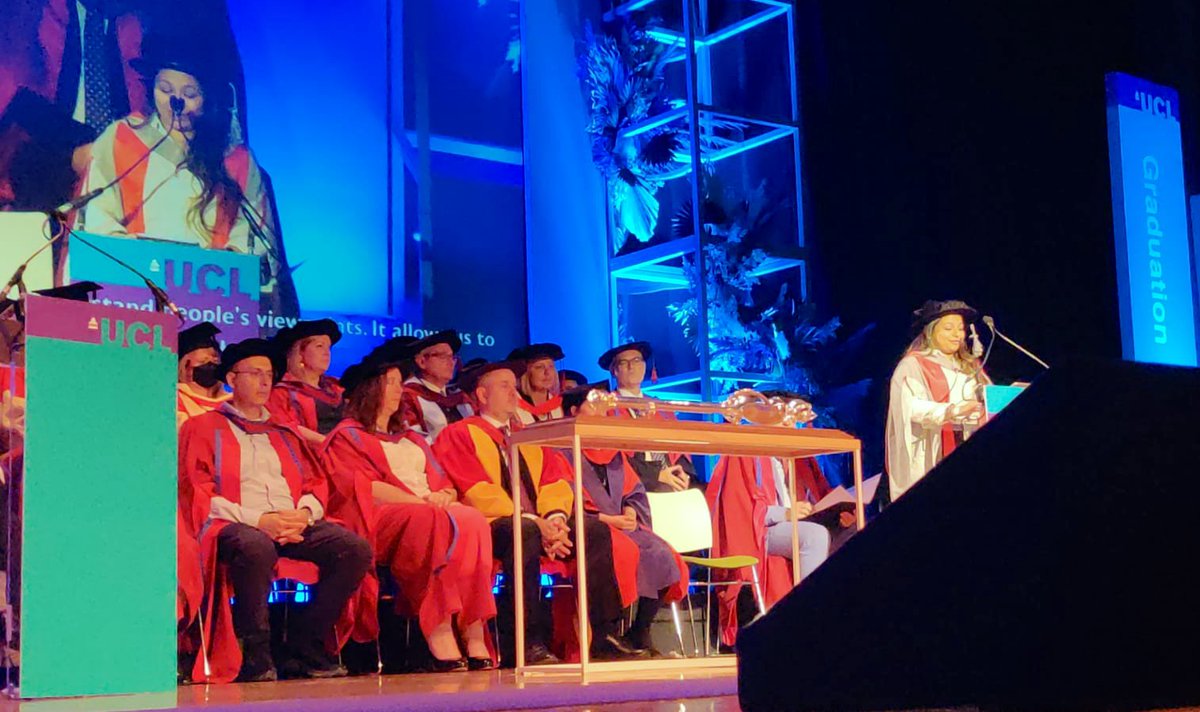 FunSizeSuze's tweet photo. Thanks for asking me back to do the alumni graduation address at the beautiful @ucl campus earlier today, @uclmaps, and thank you to @KatieHSinger for looking after me and my rabble so well! Congratulations, #TeamUCL #UCLGrad https://t.co/3in9qKQn2t