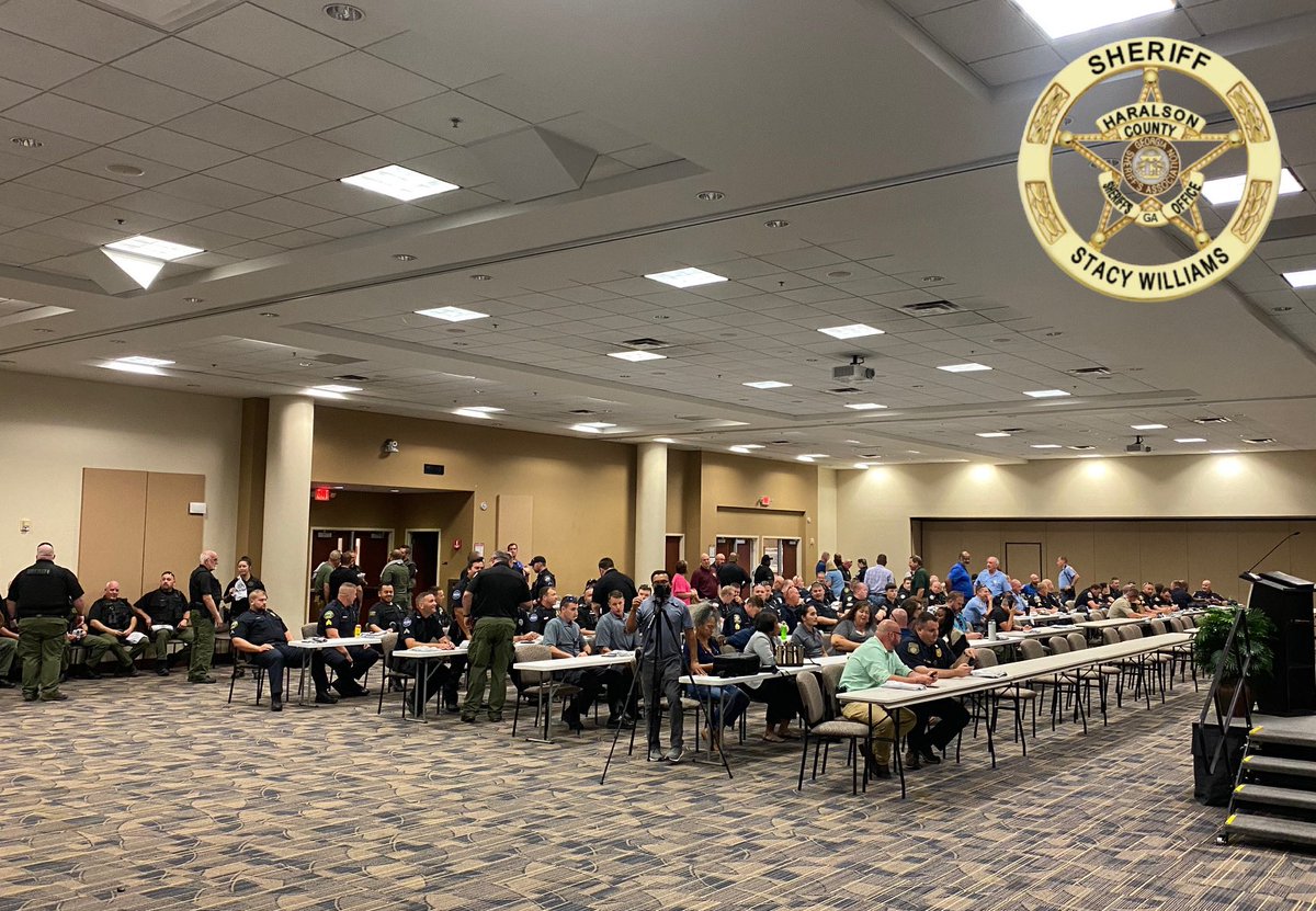 HaralsonSheriff's tweet photo. On Monday, 8/29/22, the Annual Hands Across the Border event was hosted by Bremen PD and the HCSO. This is a joint impaired driving education and enforcement campaign between the @gohsgeorgia and @ALEAprotects.

https://t.co/prejLXa4gd

#HandsAcrossTheBorder 
#EndDrunkDriving https://t.co/WOLSuPoVP1