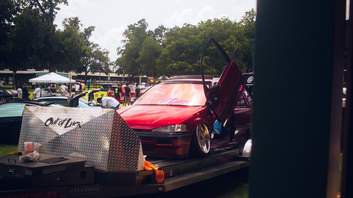 czlvino's tweet image. Get Low Ocala 🤠