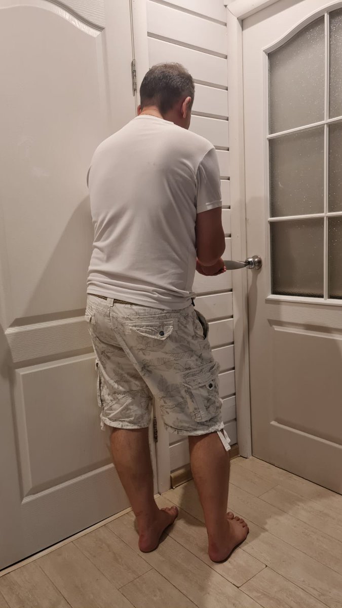 Эй, <a href="/Volos_dmd/">Дмитрий (Волос)</a> !!! Поздравляю нас, с моим-твоим днём рождения!!! Счастья, здоровья, трудолюбия, благополучия тебе ( ты офигительно выглядишь когда трудишься😅, а мне гамак  и шампанское (видишь, как мне оно идёт!) Люблю!!!