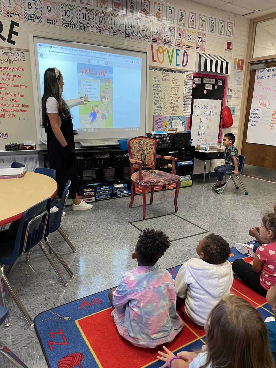 Rachel Graves tweet media