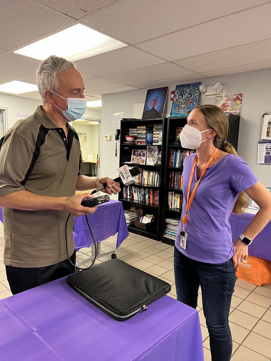 helio_health's tweet photo. Colleagues from around the organization wore purple today to raise awareness and recognize individuals lost to overdose. #IOAD #EndOverdose #Narcan #SaveALife #HelioHealth https://t.co/lojuUYUzI0