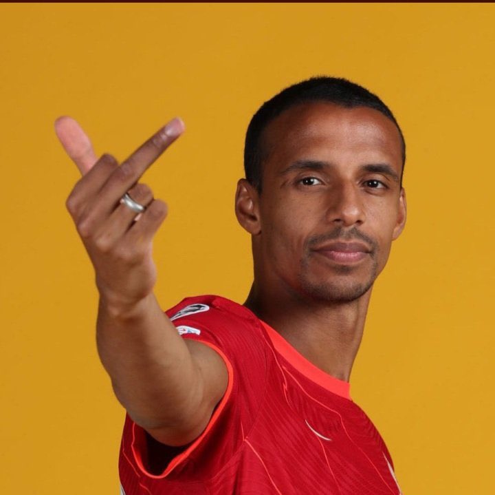 LFCCam_'s tweet photo. @NUFC TIME WASTE NOW https://t.co/JlNaKVVeCe
