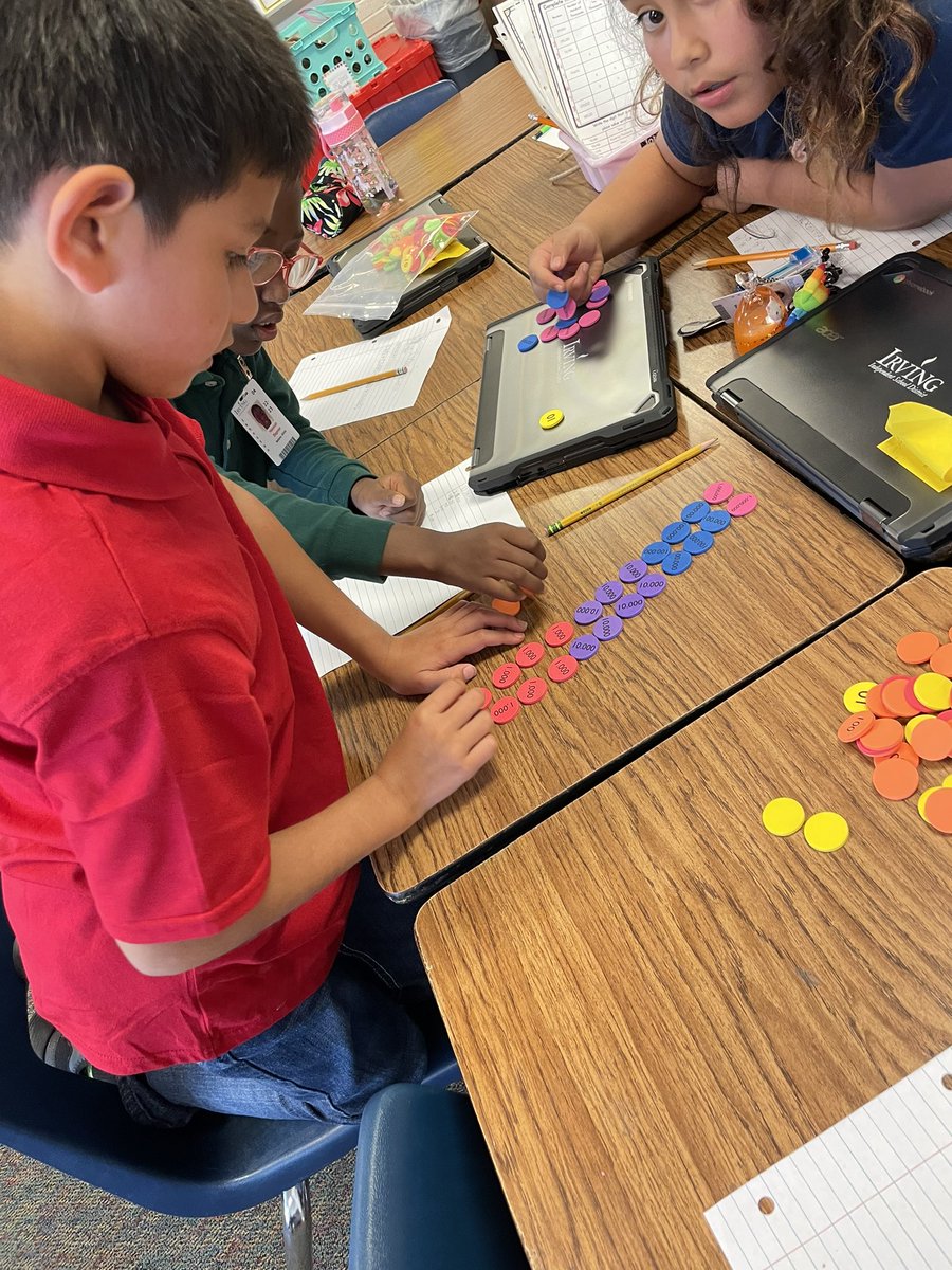 JocelynTeaches's tweet photo. The M in MATH is for MANIPULATIVES 🧮 Small Group &amp; Station Day! (Sn:2 Twitter post in 1 day 😳… I’m doing good )🤣 @MrsBellow @chrishaeteaches @ASJohnston1 https://t.co/0JuJNARmr8