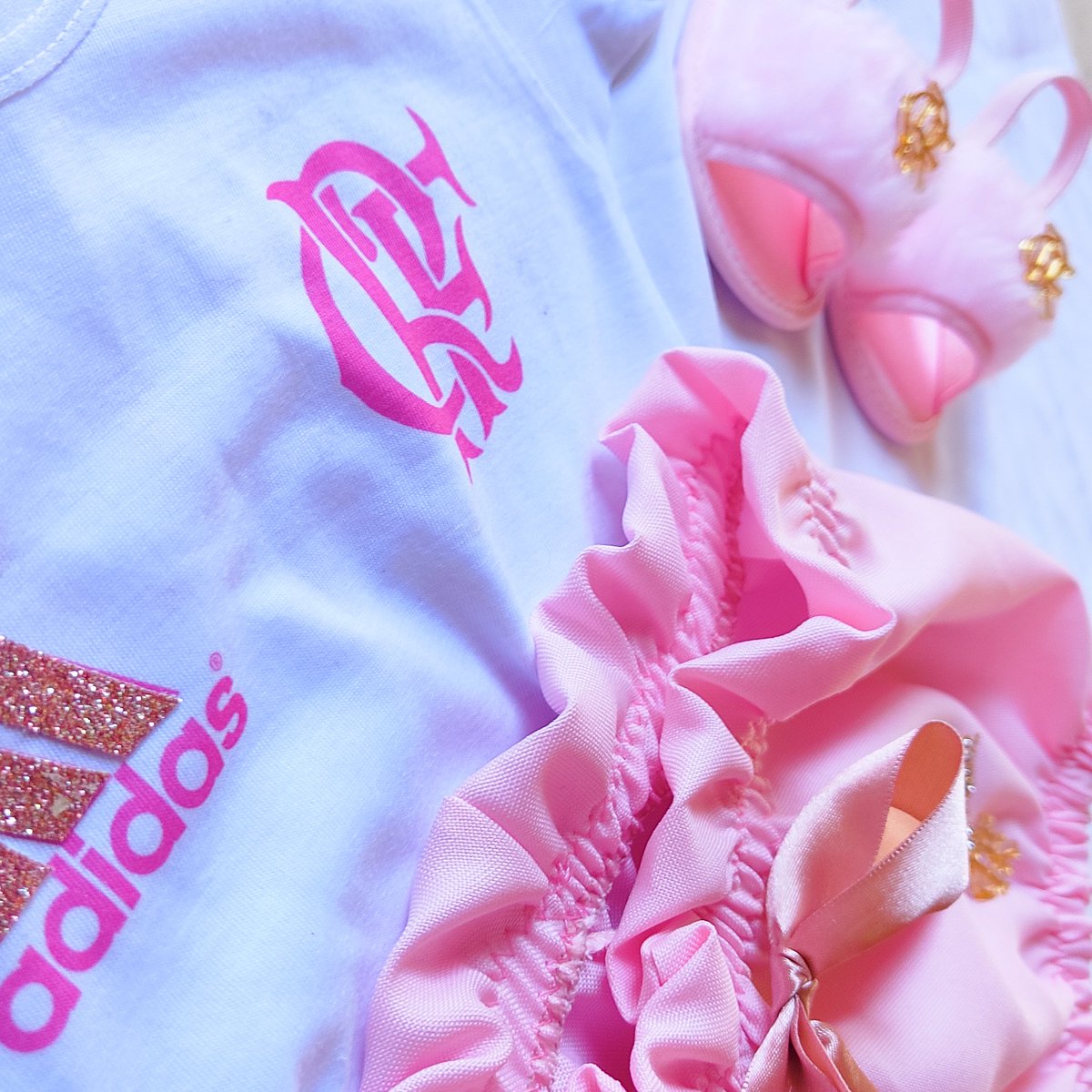 DoceFlorar's tweet photo. Última semana pra fazer seu pedido do nosso kitizinho 💕🌸 https://t.co/VgbKQTRRKL