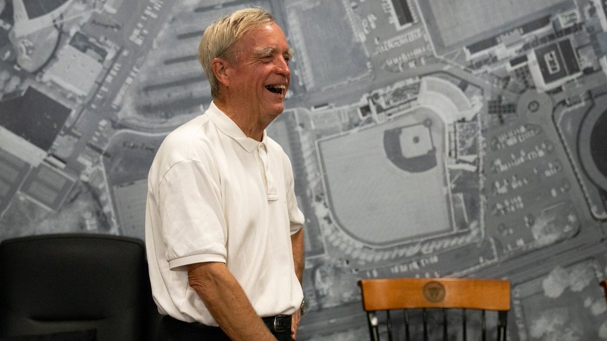 Jon Gilbert presented Dr. Gary Overton a Sabre on his final day as an ECU Athletics employee after 45 years of service. 

Thank you Coach O!