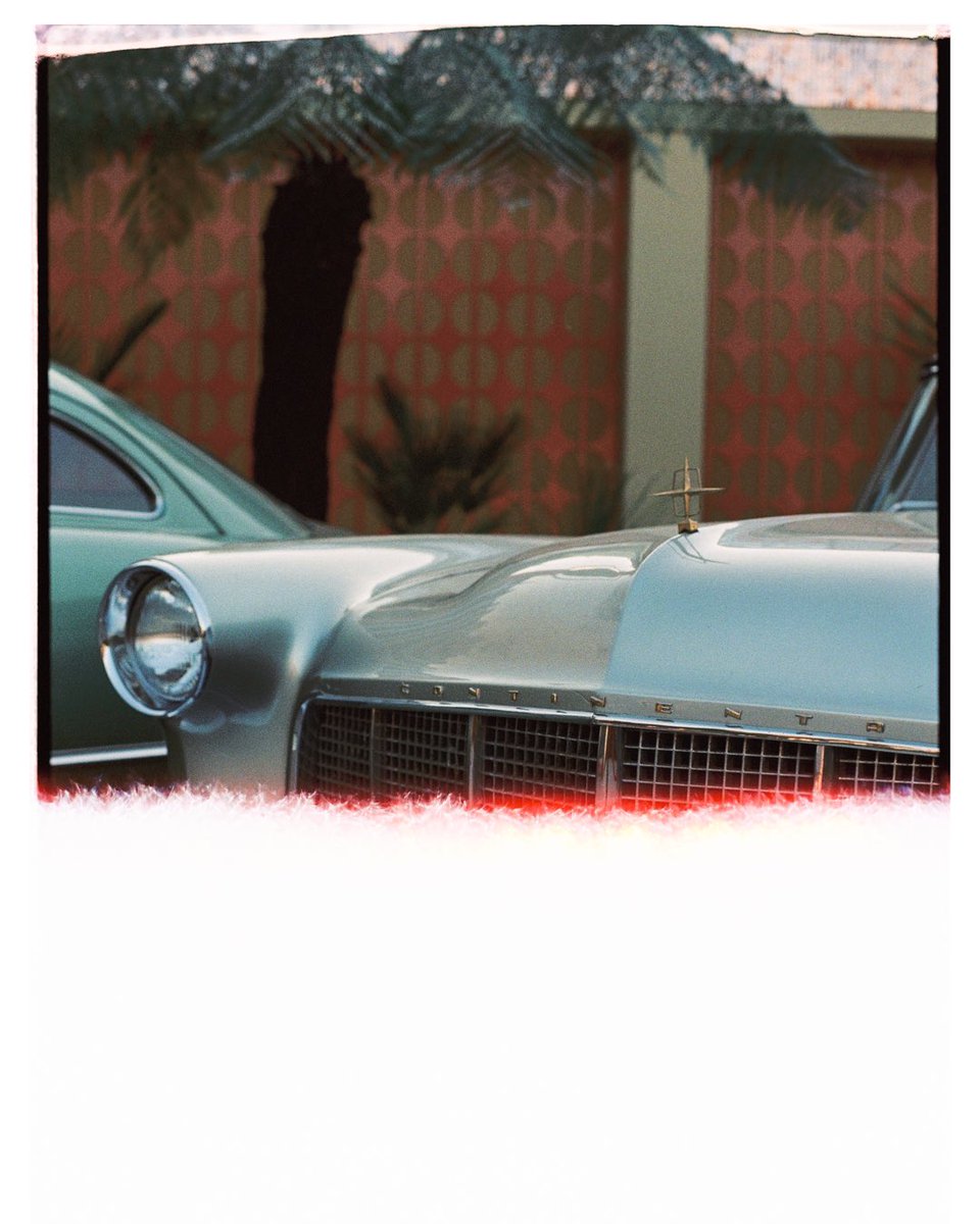 ApedroAlmeida's tweet photo. Us vs uk: luxury car edition #reviveandthrive #kodakfilm https://t.co/Efc2e4oMUN