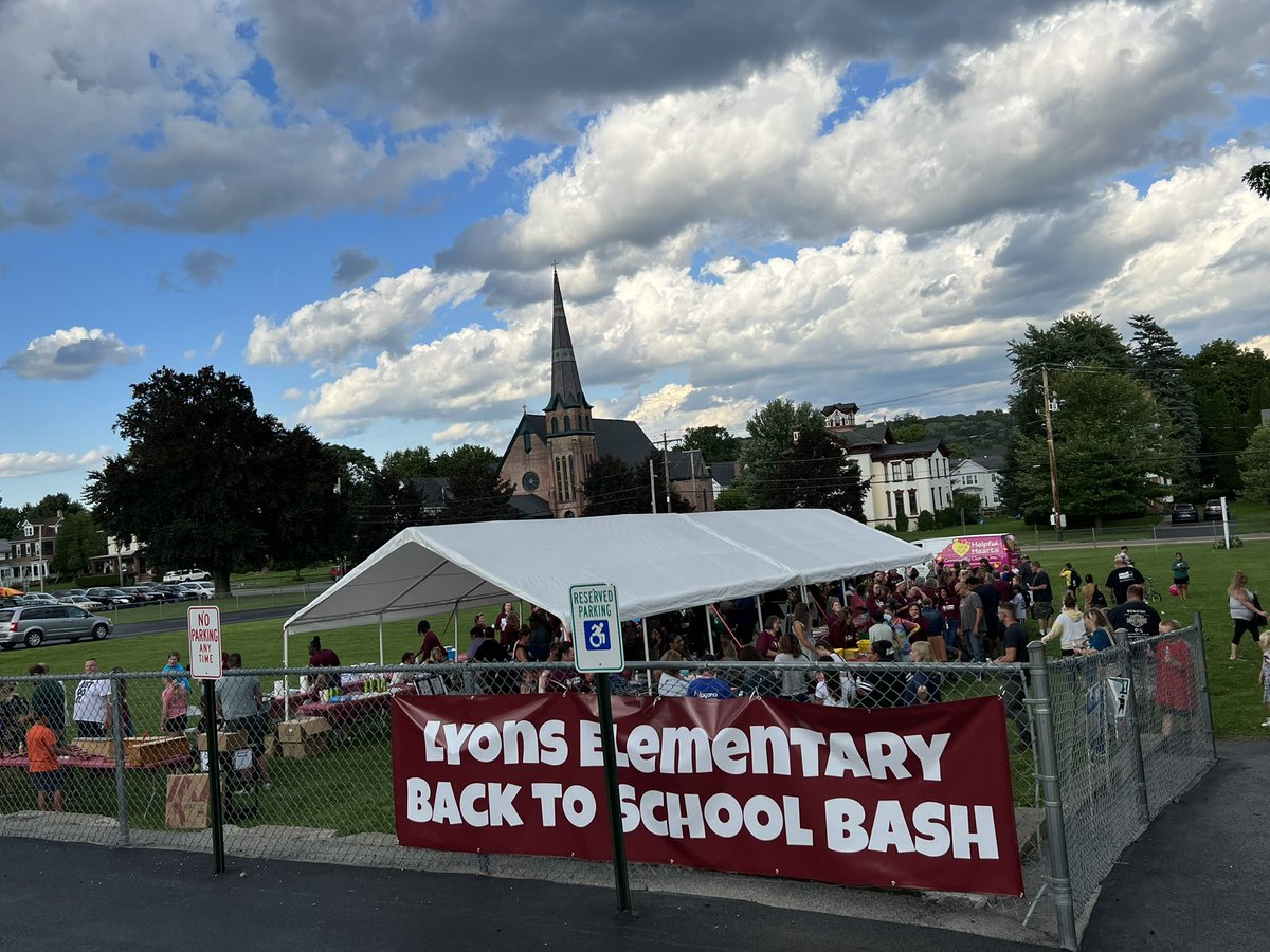 Back to School Bash is happening now! <a href="/LyonsElementary/">Lyons Elementary</a> #LYPride