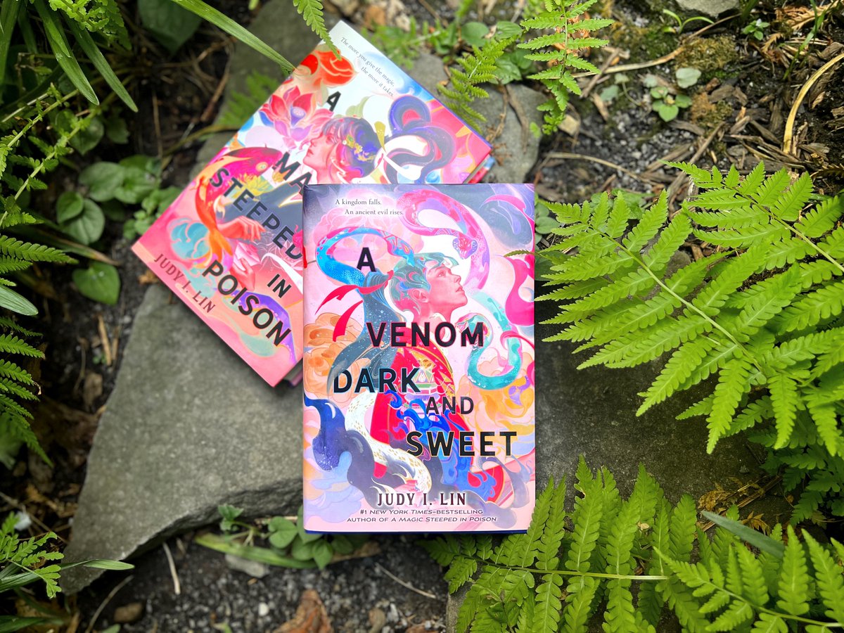 FierceReads's tweet photo. A VENOM DARK AND SWEET IS A NEW YORK TIMES BESTSELLER!!! CONGRATS @judyilin! 🥳🥳🥳🥳🥳 https://t.co/NvbuDbcMNd