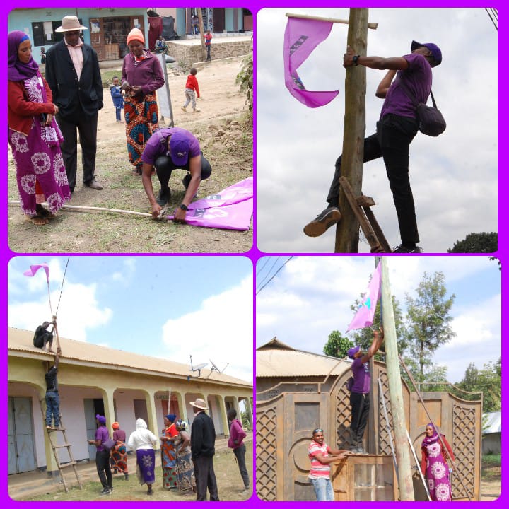 sheshetzs's tweet photo. πΈ UJENZI WA CHAMA
Leo Tar. 31.8.2022 Naibu Katibu wa Habari na Uenezi wa @NgomeyaVijana Taifa, Ndugu @IshikaAnthonyTz, Pamoja na viongozi wa Mkoa wa Arusha, ameongoza operesheni #PeperushaBendera Kata ya Olturoto Jimbo la Arumeru Magharibi.
#ACTKiganjani
#TheFutureIsPurple https://t.co/sT91fcgBe4