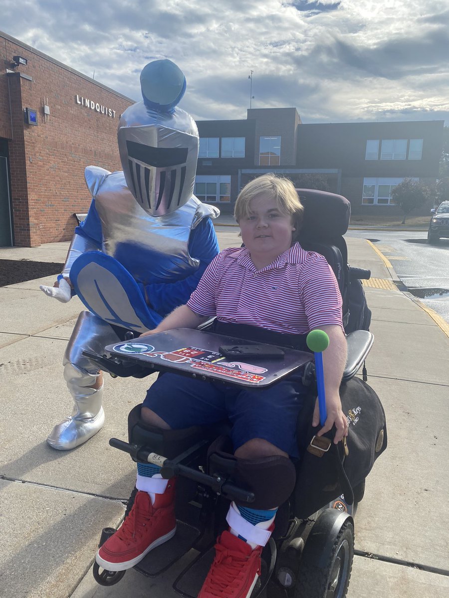 doversherbornhs's tweet photo. A great Day 1..A Raider Welcome Back! 💙⚪️
#WeAreDS https://t.co/70qizwmBzR