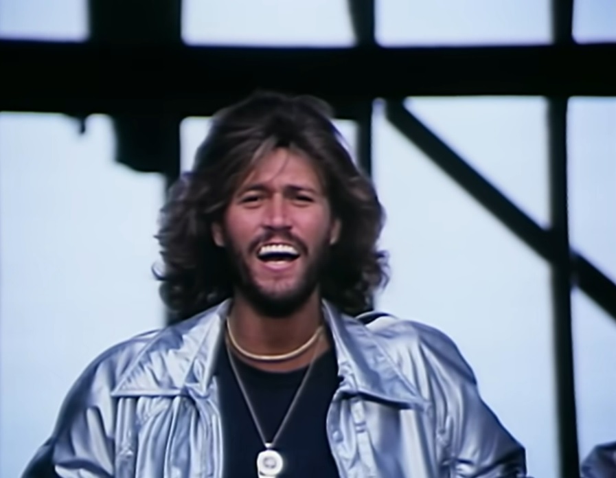 A Happy Birthday to Barry Gibb who is celebrating his 76th birthday, today. 