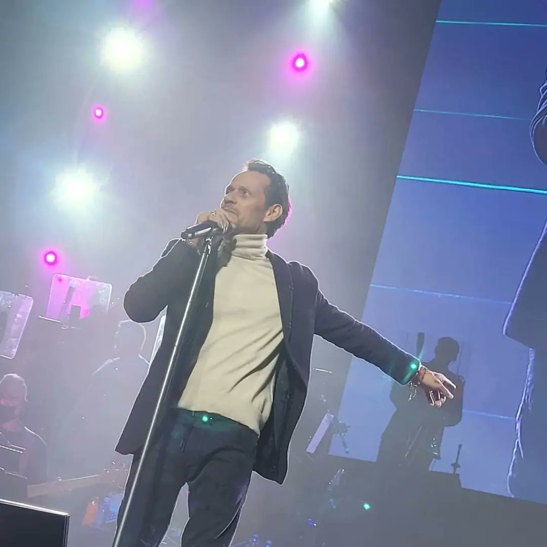 milyleyare's tweet photo. Reposted from @MarcAnthonyArg Único el rey de la salsa @marcanthony 2 show en Buenos Aires 🔥 @cmnevents #marcanthony #marcanthonyfans #palabrasdelalma_fc #fanslove 2/2 https://t.co/PwVbnFWHs7