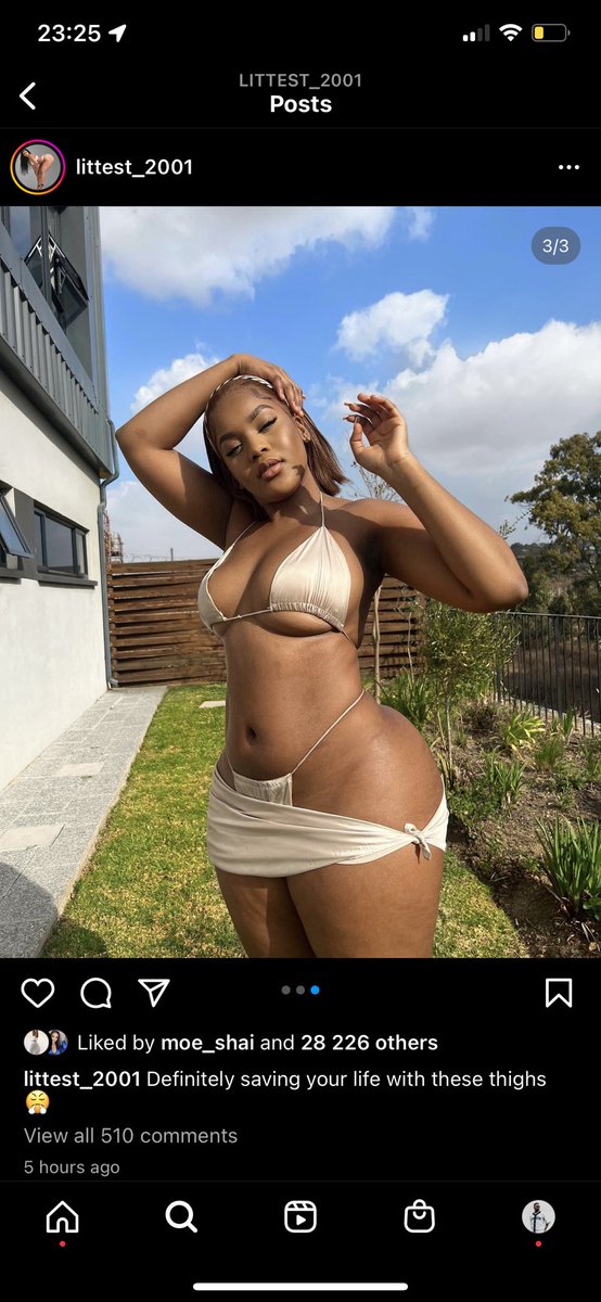 littest2001Bev's tweet photo. @NqobileCele01 @lihlelelogmail1 @MusaKhawula You mean this fence ?? That’s sloping up on its own https://t.co/20dM4qQygW