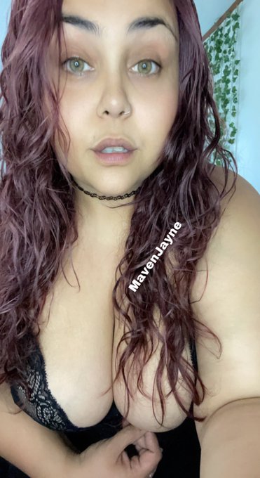 My birthday&rsquo;s in a month and a half so I&rsquo;m gonna run sales til then &hellip; so go sub and give me a reason<a href="/tag/newprofilepic"class="tags"><span>#newprofilepic</span></a>