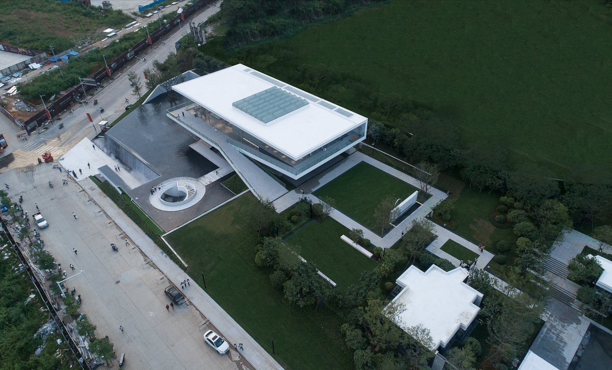 From this point of view, it's easier to see all that went into the design of this #building. #archilovers  cpix.me/a/152112067