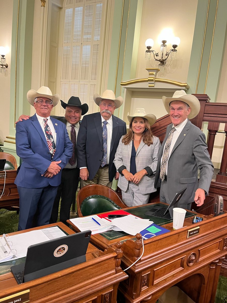 Cheers to #EndofSession! The last decade has been a good one. I will miss all of my colleagues in the California State Assembly. Cowboy hat caucus anyone? #CALeg
