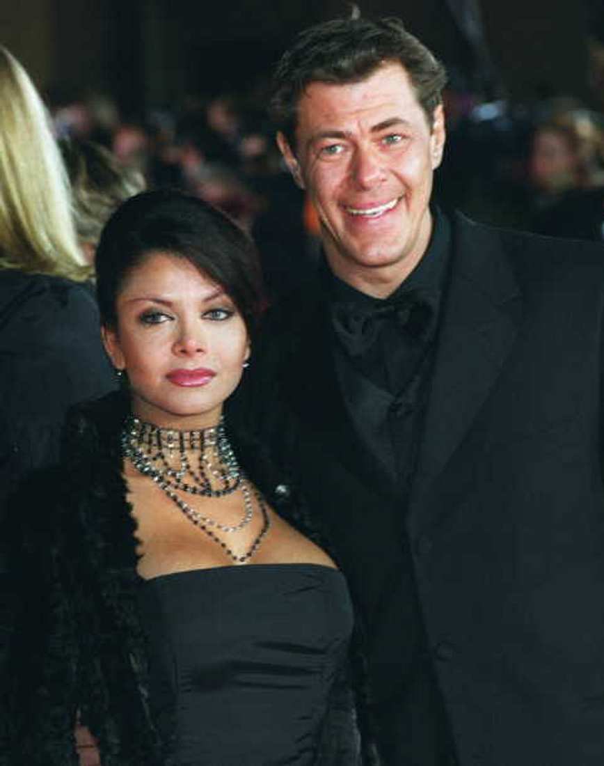 neinjaminkelch's tweet image. Catherine Zeta-Jones und Russell Crowe are set to star in untitled  stargate project developed for HBOmax according to IMDb #imdb #WarnerBros #screenforcedays