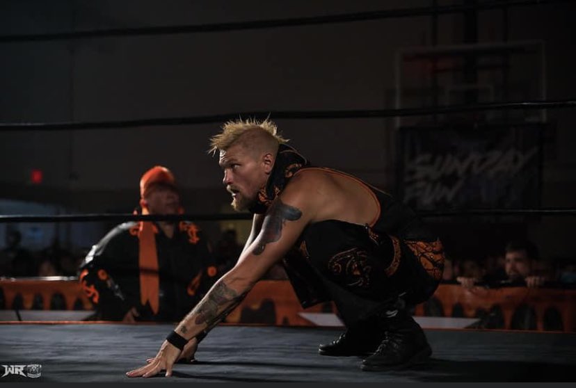 TheJakeCrist's tweet photo. @Mouse3911 with them amazing shots, thank you! @PWRevolver #SundayFunBEY https://t.co/vPlWDPES9L