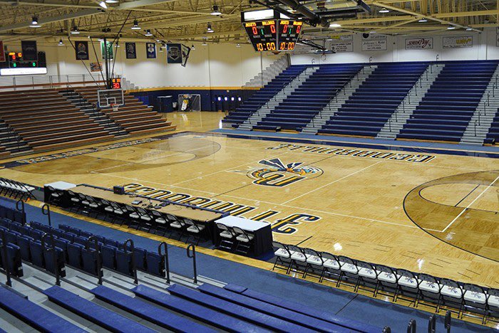 Ayden Carter (@aydencarter23) on Twitter photo After a great official visit I am blessed to receive a full ride offer from Cedarville University‼️🐝 Thank you to coaches <a href="/CoachEstepp/">Patrick Estepp</a> and <a href="/Coachfutrell/">Terry Futrell</a> for this opportunity! After a great official visit I am blessed to receive a full ride offer from Cedarville University‼️🐝 Thank you to coaches <a href="/CoachEstepp/">Patrick Estepp</a> and <a href="/Coachfutrell/">Terry Futrell</a> for this opportunity!