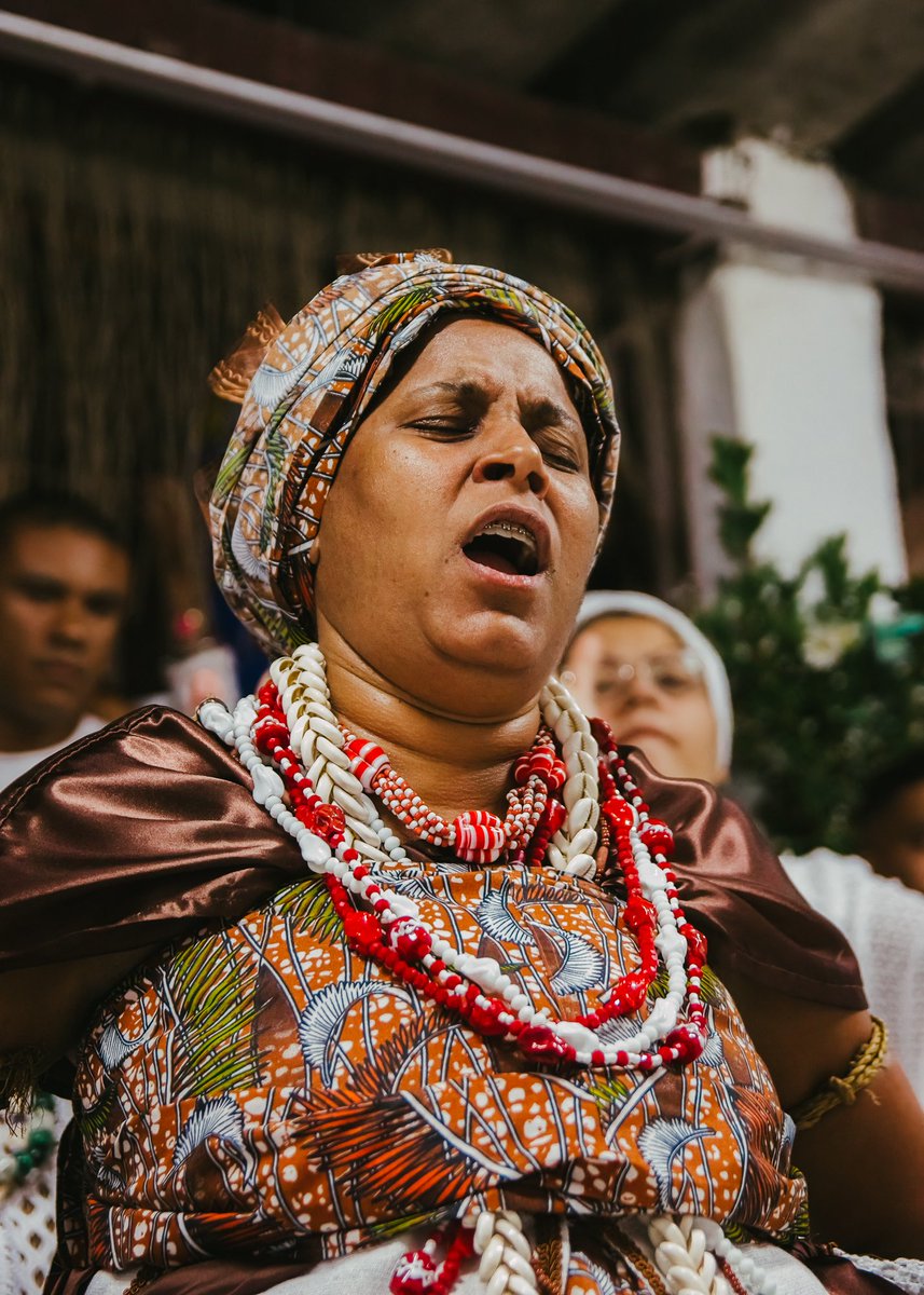 É lava, combustão.

Kiuá Nzazi! 

❤️🔥

Nzazi, 2022
Fotografia digital
Nzo Ia Lemba - RJ

Yalodê Fotografia