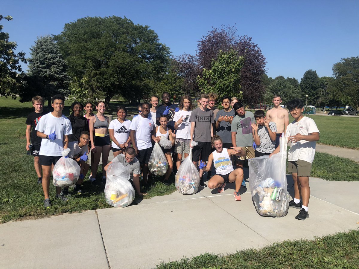 OmahaNorthXC's tweet photo. Recovery run x park clean up, cheering on (heckling) the tennis team, popsicles from the ice cream truck, and Nayera accepting her gold medal. Not a bad Wednesday! #keepomahabeautiful #VUP @OPS_Vikings @OPS_NorthHigh https://t.co/AHaFPRLi35