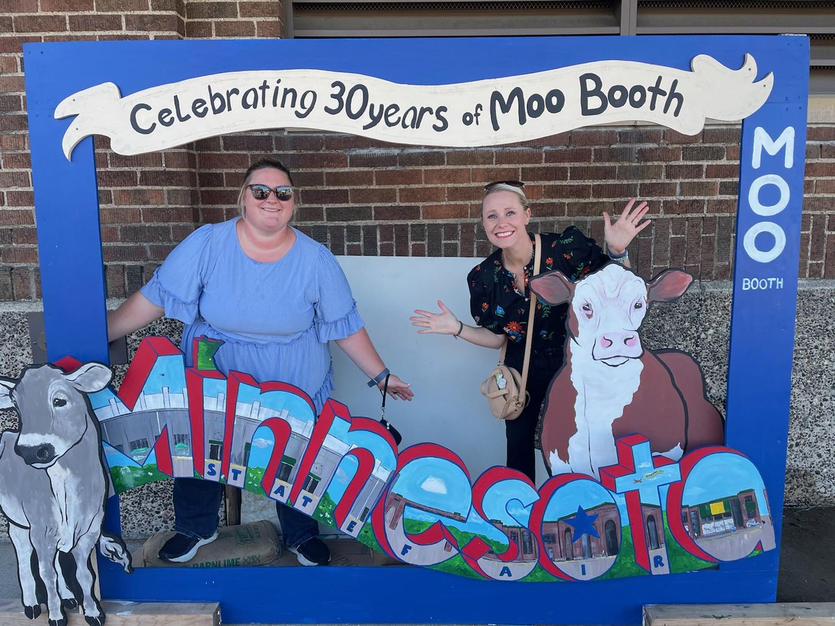 CoBank's tweet photo. CoBank is at the Minnesota state fair and we're hanging out with a few dairy lovers! 🐄

Associates and friends participated in a butter sculpting competition and spent the day sharing their knowledge with the community. https://t.co/HHEp9bX9Sf