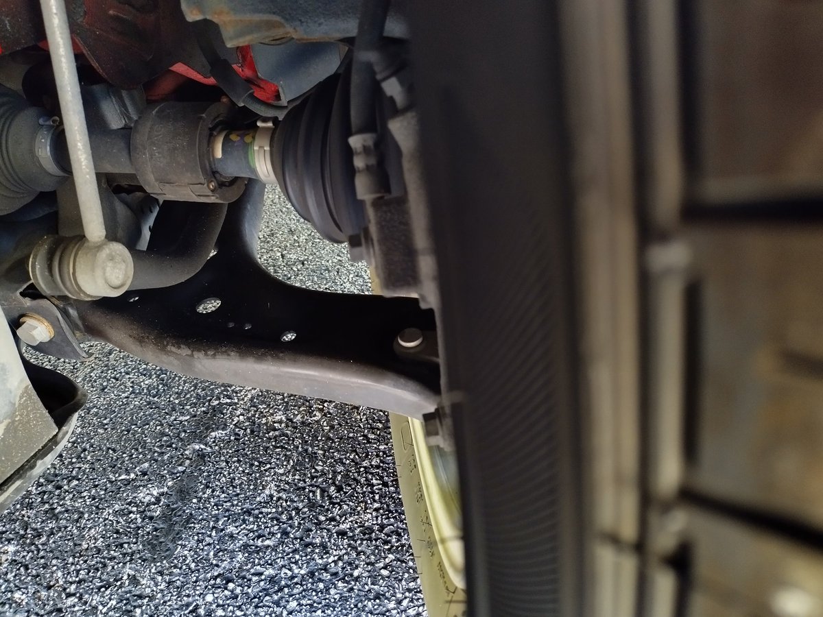 BiggiBenzo's tweet image. Axel look ok?

#cvboot #cars #workingoncars #mechanic #mechanics