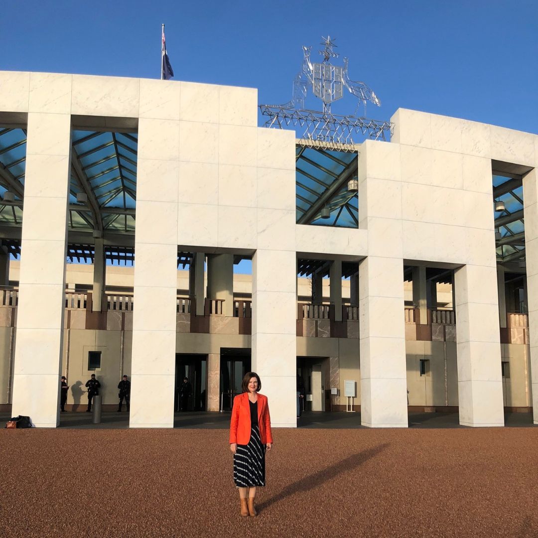 PWDAustralia's tweet image. PWDA&apos;s deputy CEO, Carolyn Hodge, is at the Jobs Summit bright and early to talk about the need for people with disability to earn at least minimum wages and have greater opportunities for careers in open employment. 

#EndSegregation #JobSummit