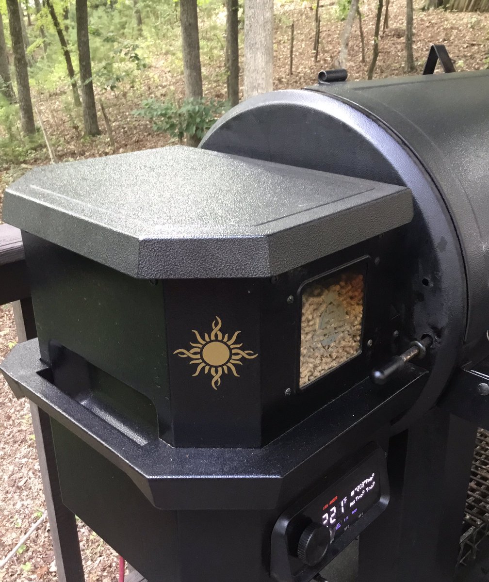wchadpowell1's tweet photo. 🤘🏻🤘🏻Looks good… @PitBossGrills @godsmack #pitbossnation #Godsmack #BBQ #bbqlife https://t.co/H3VJZU0UHN