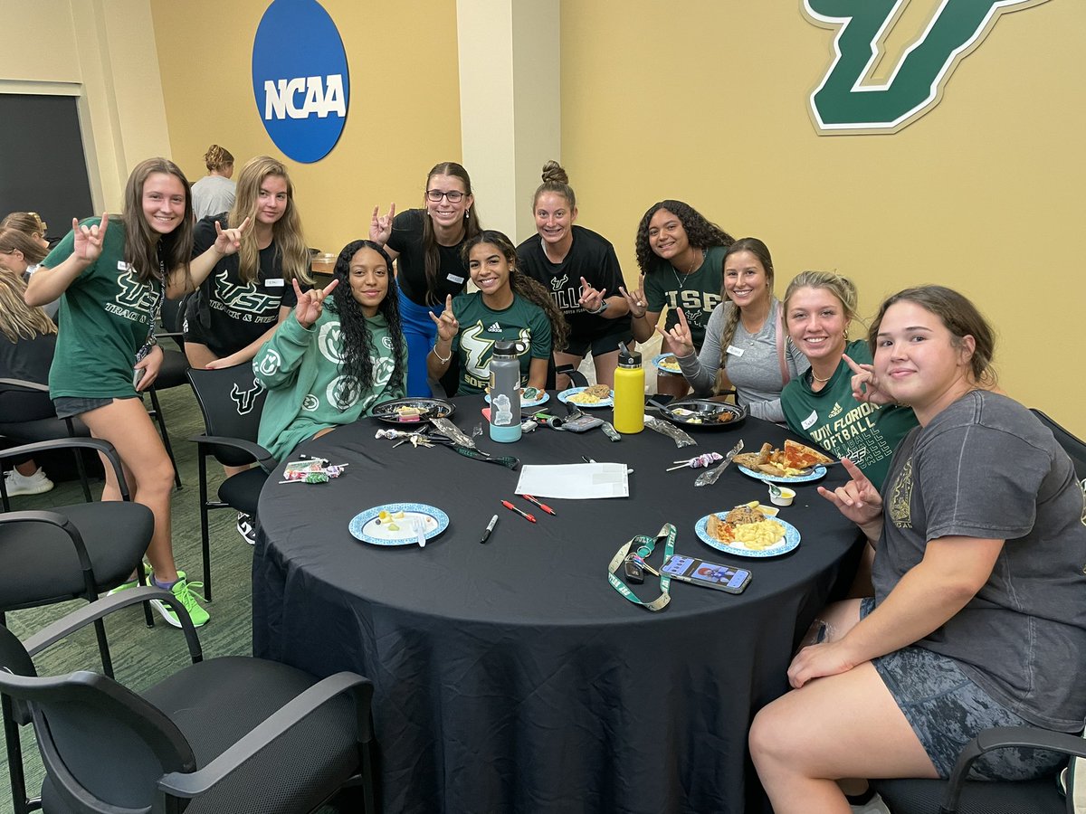 USF SAAC tweet media