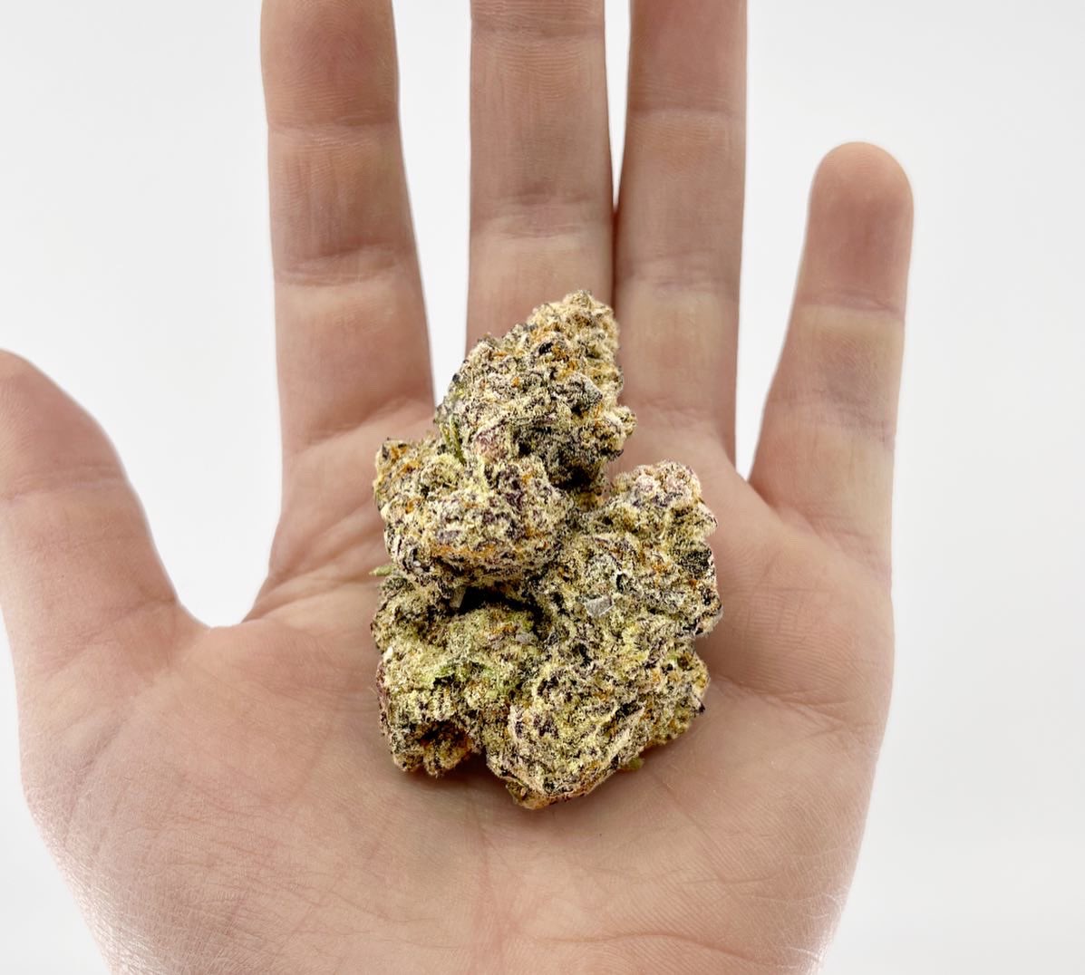 We have new products coming in daily from BC Micro Grows. 

Come in and check out these absolute delights!!
•
•
Grape Pop Rocks is a cross of Pop Rocks and Grape Stomper, two potent Indica-dominant strains which create a tasty grape explosion. 

#growninbc
#revelstoke  
#fernie