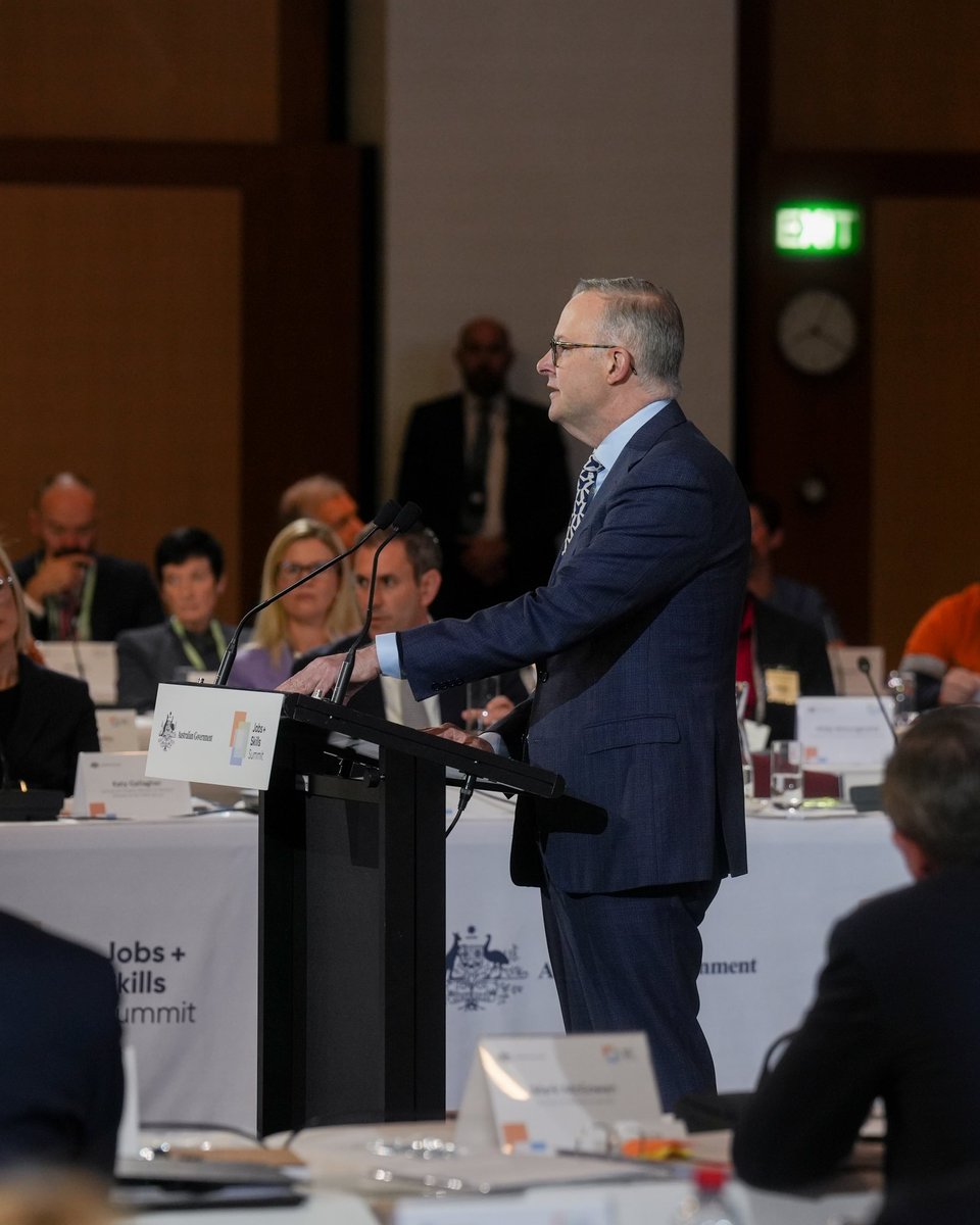Announcement: National Cabinet agreed yesterday to deliver an additional 180,000 Fee Free TAFE places in 2023 to help skill up Australians and tackle the skills crisis.
