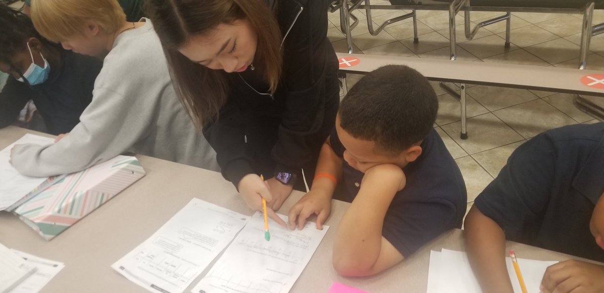 21st Century scholars love the Westfield HS Senior Volunteers!!!