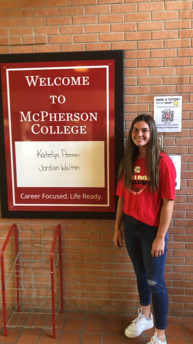 KatelynPenner11's tweet photo. Had a great day @Mac_College today! Thank so much for having me @Coach_Nic_! I loved the campus, the faculty, and being able to talk about how you run things with @MacBulldogsWBB! https://t.co/jEKmPsakce