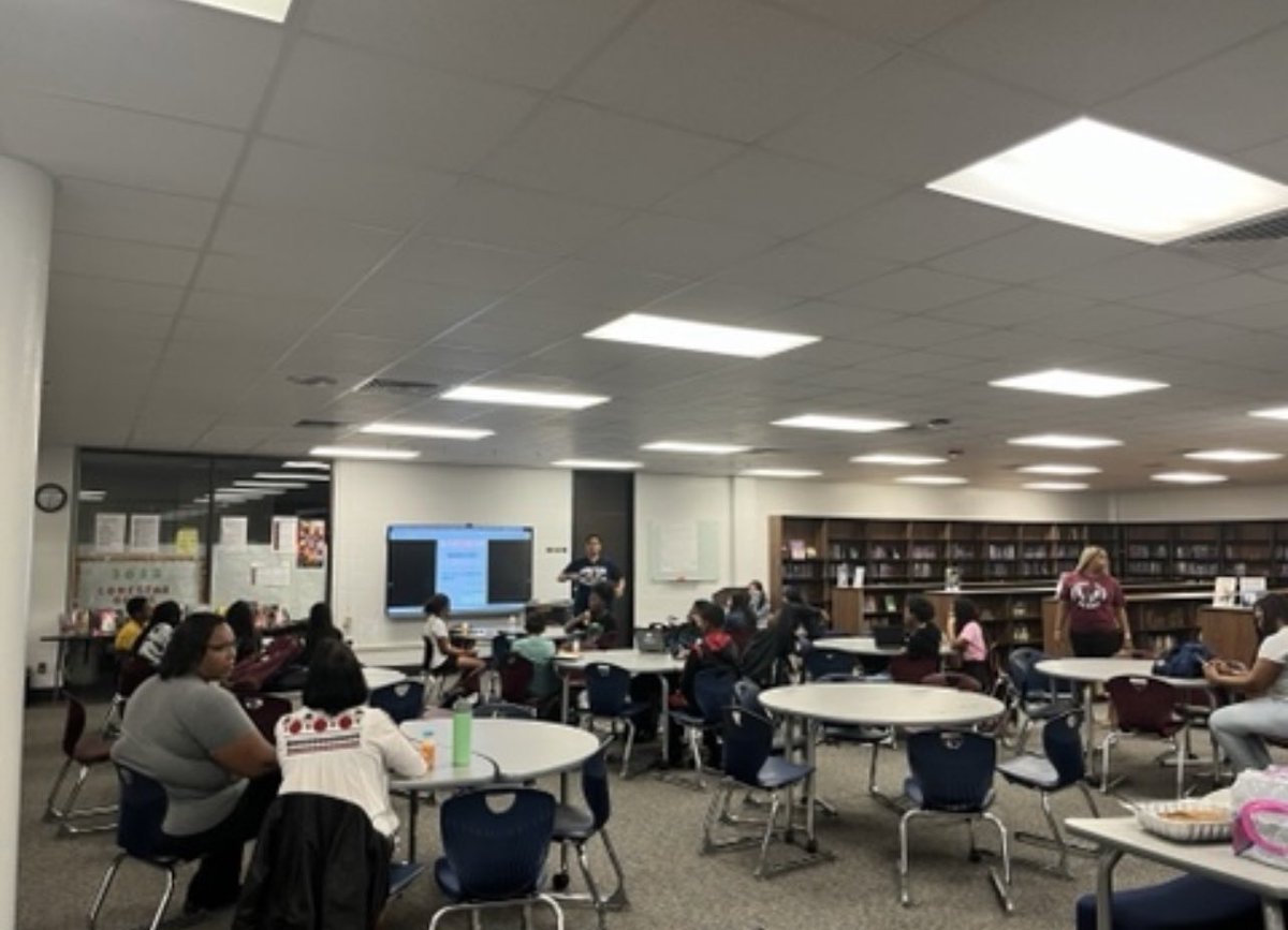 Coach_Allen24's tweet photo. Wildcats 4 Christ kick-OFF 22-23! We’re just getting started. 🙌🏽🙌🏽 @WunderlichKISD  Watch us grow and serve our community. https://t.co/F63PS9RVsB