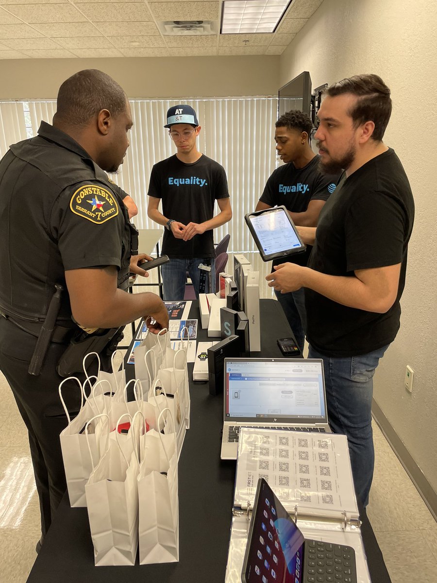 Had a great time today with the Tarrant County Constables! They were excited to hear about <a href="/FirstNet/">FirstNet, Built with AT&T</a> &amp; Family and signed up! 👮‍♀️🚓 <a href="/DramirezNTX/">DariusRamirezNTX</a> <a href="/AR_Retail_Chnnl/">Authorized Retail Channel</a> <a href="/theanikaswag/">theanikaswag</a> <a href="/FullCountjj/">jeff jackson</a> <a href="/NTX_Market/">The NTX Market</a> <a href="/NtxSignature/">NTX SIGNATURE</a> #LifeatATT