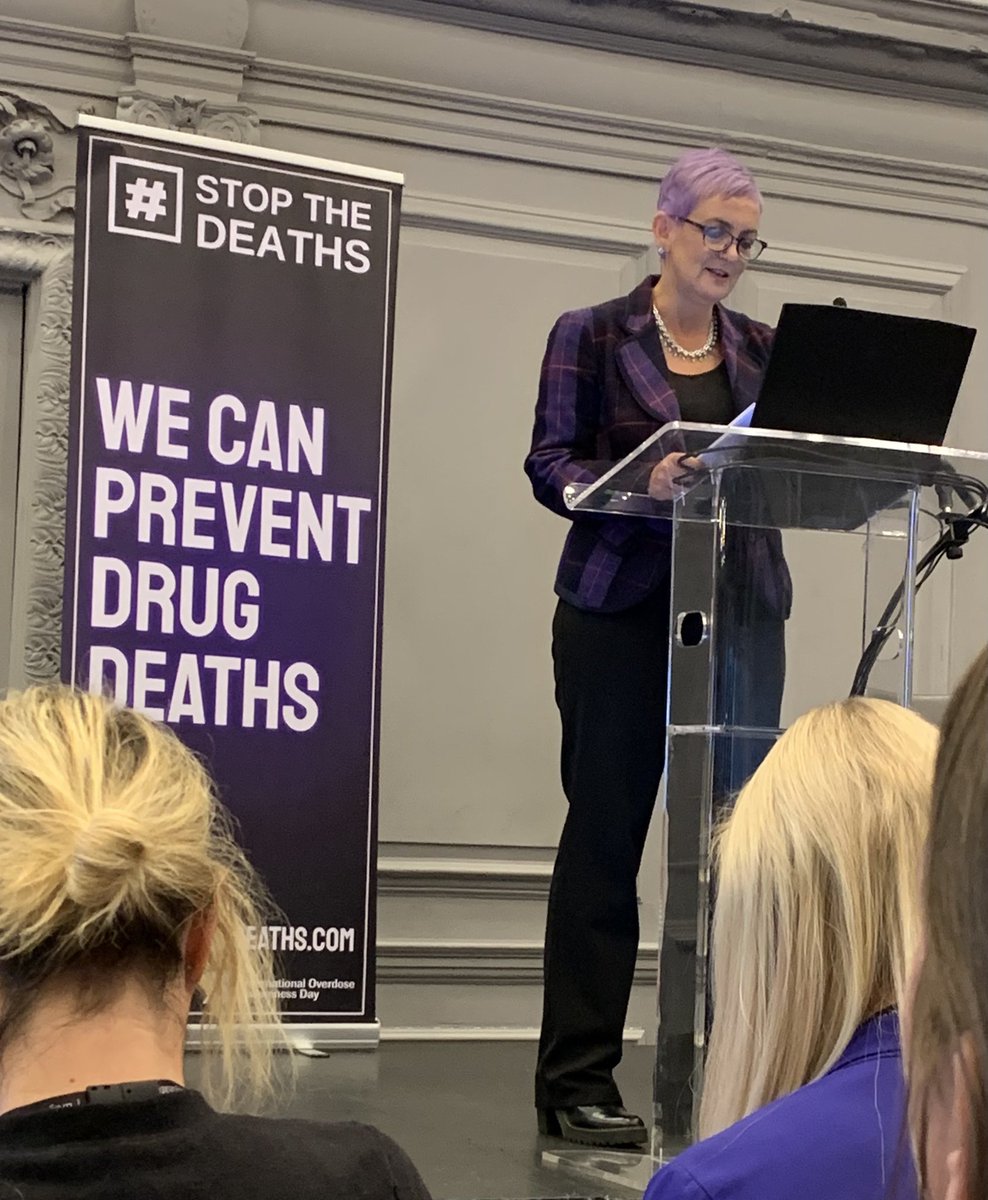 Anthea_Dickson's tweet photo. There was great feeling of +ve momentum to #reducedrugdeaths at today’s #DrivingChange conference. Taking a #publichealth approach to addiction, with rapid access to treatment & everyone having confidence to administer #Naloxone, we will #preventdeaths. #dowhatyoucan #IOAD2022 https://t.co/kkaCZHeCdM