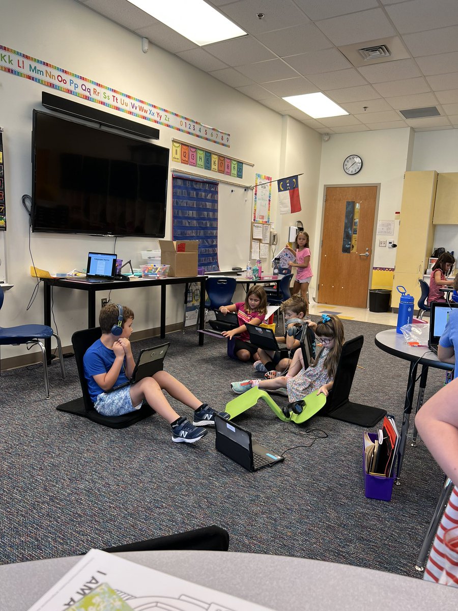 It’s our 3rd day together and our classroom community is going strong!  #crushingit #hellosunshineSRE2nd