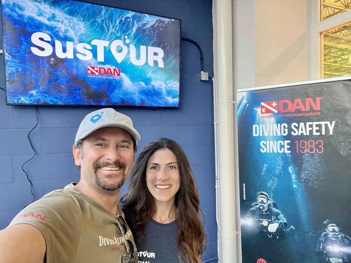 Manuel_Bustelo's tweet photo. Great evening with @CheltSAC discussing about #OceanConservation! — @DAN_Europe #SusTour #Scuba #UK — https://t.co/kY0jxRoPTn https://t.co/IcRQdMHT7b