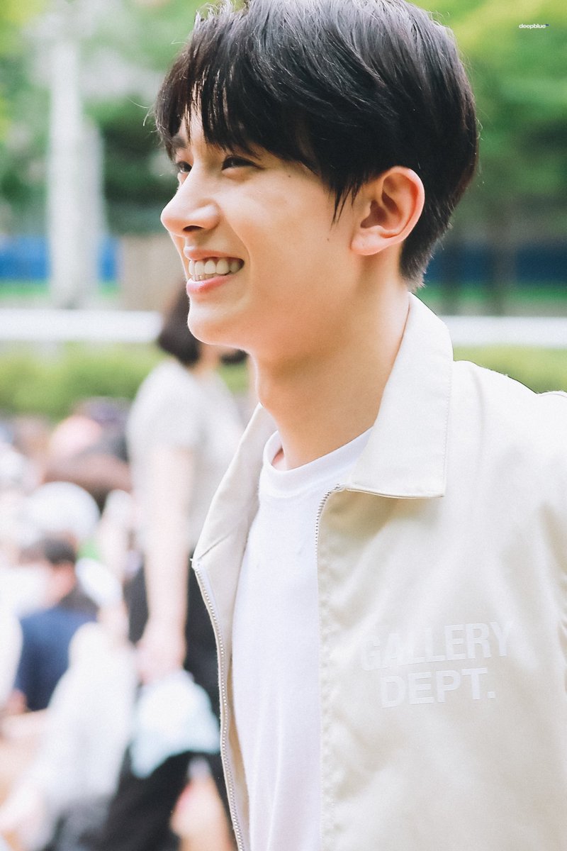 deepblue__hs's tweet photo. 220717 220807 미니팬미팅
한 여름 지나갔다🍃
희승이의 멋진 9월도 응원할게🔥💙

#희승 #HEESEUNG #엔하이픈 #ENHYPEN https://t.co/IPRQyDgldp